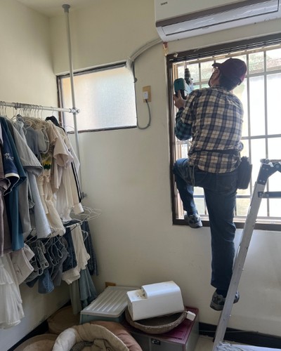 台中公寓大門更換玄關門, 台中鐵門安裝師傅, 台中玄關門, 台中鐵門, 台中不銹鋼門, 台中白鐵門, 台中鐵工廠, 台中鐵工師傅