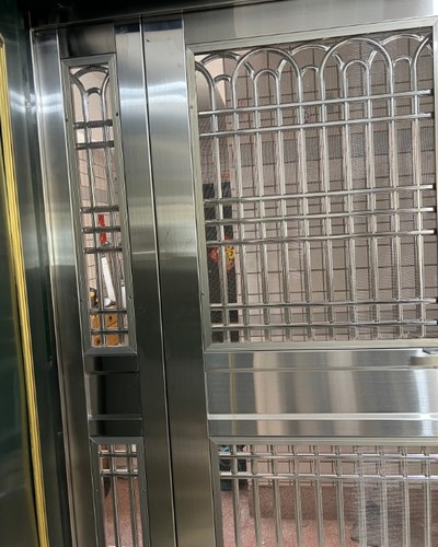 台中中區公寓大門更換玄關門, 台中中區鐵門安裝師傅, 台中中區玄關門, 台中中區鐵門, 台中中區不銹鋼門, 台中中區白鐵門, 台中中區鐵工廠, 台中中區鐵工師傅