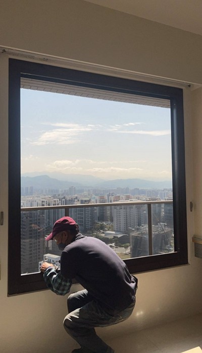 台中鋁門窗公司, 台中鋁門窗更換, 台中舊窗換新窗, 台中門窗更換, 台中鋁門窗, 台中隔音窗, 台中氣密窗, 台中防盜窗, 
                        台中鋁門, 台中玄關門, 台中百葉窗, 台中門把五金, 台中門窗隔熱膜, 台中鐵窗, 台中鐵門, 台中鍛造門